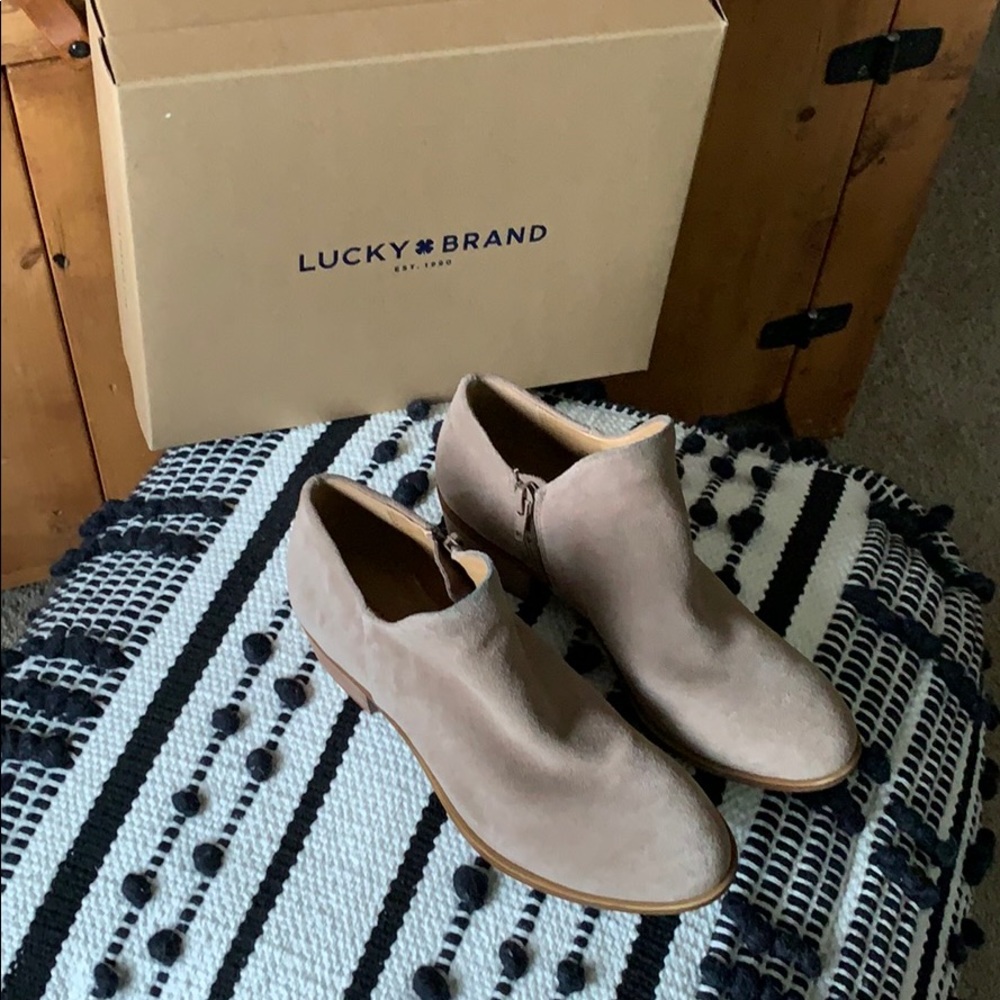 Lucky Brand ankle booties